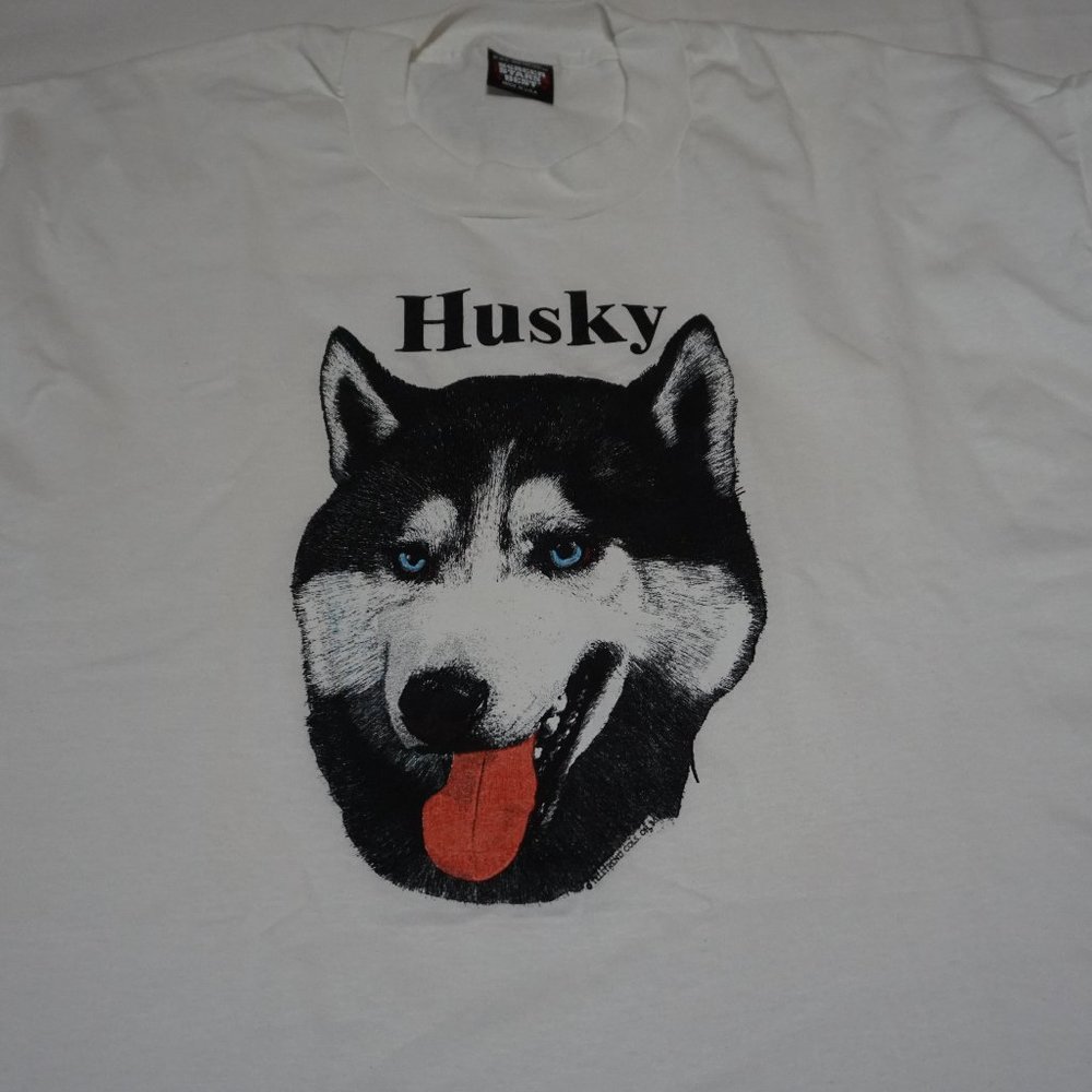 Husky Tee
